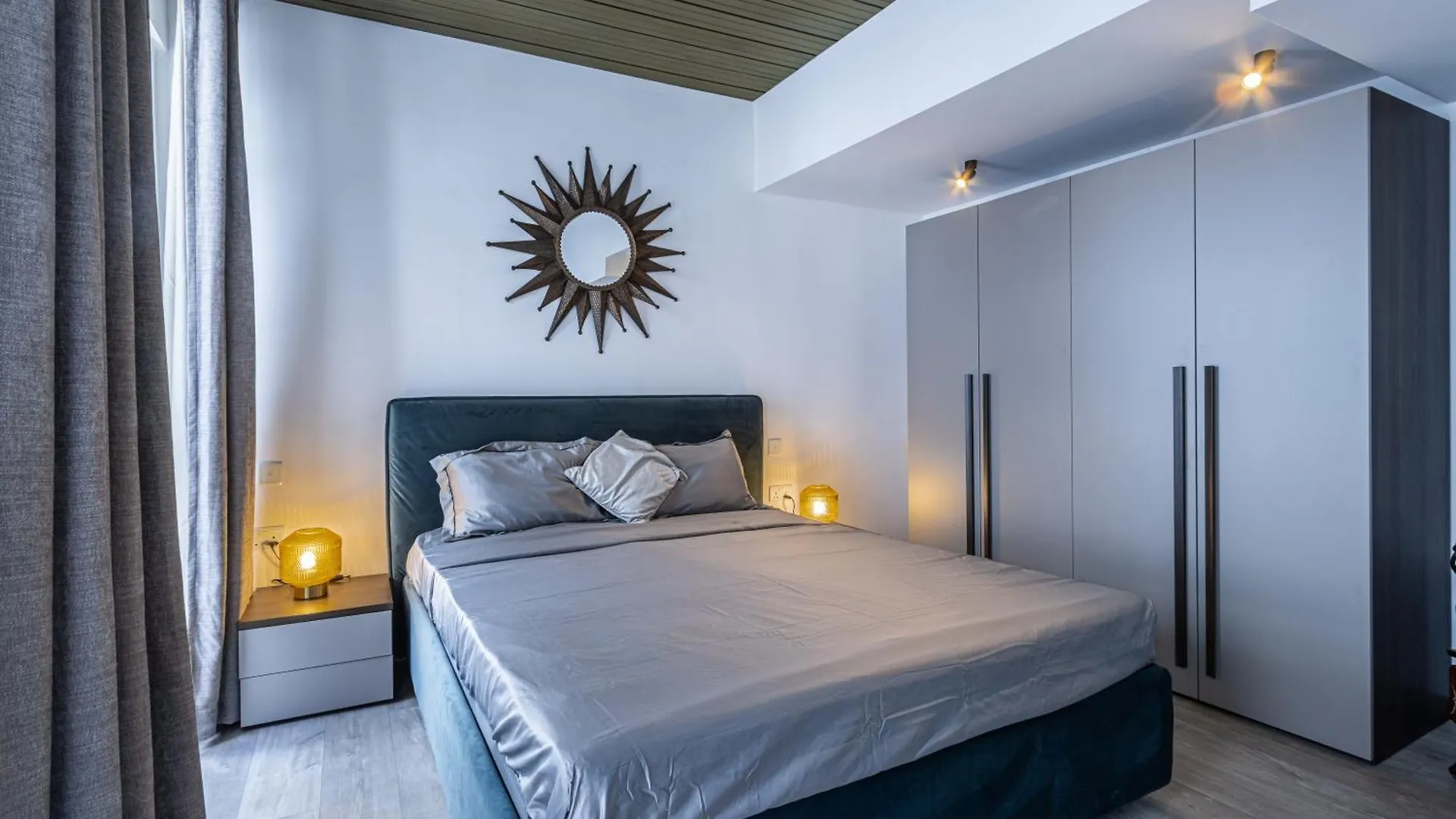 Apartment Designer Seaside 2Br Apt With Wifi And Ac & Comfy Beds By 360 Estates Gzira